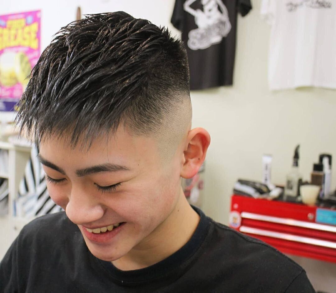 中学生の男の子に似合う流行のヘアスタイル 中学生の男の子に似合う流行のヘアスタイル