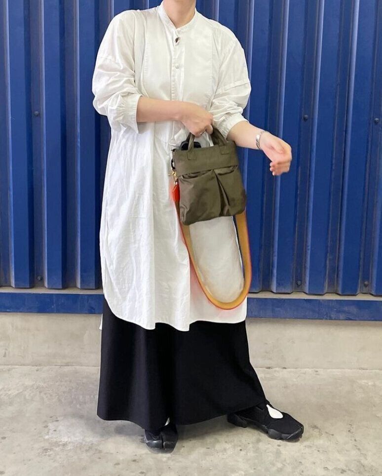 太めパンツとワンピース