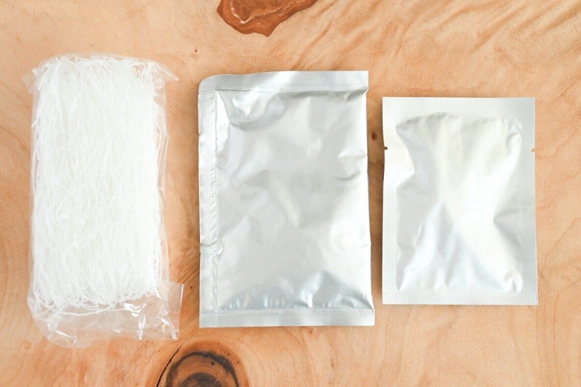 ヤムウンセンセットの中身