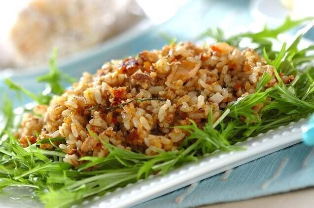 簡単ランチ！サバ缶チャーハン