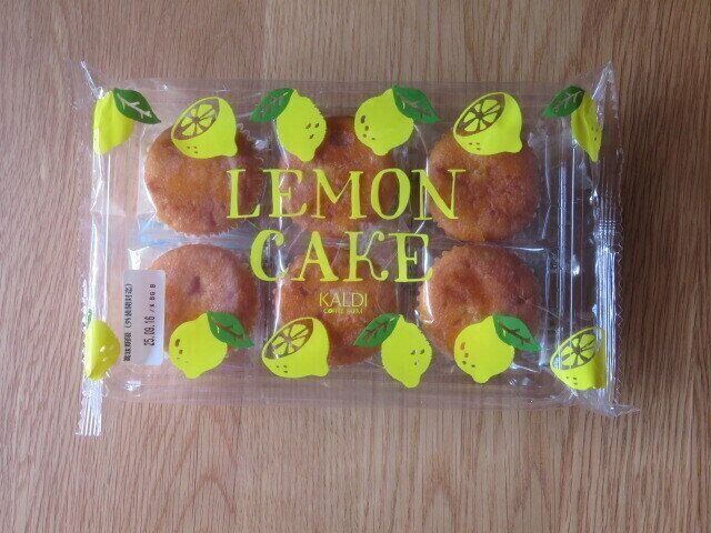 レモンケーキ（税込494円）