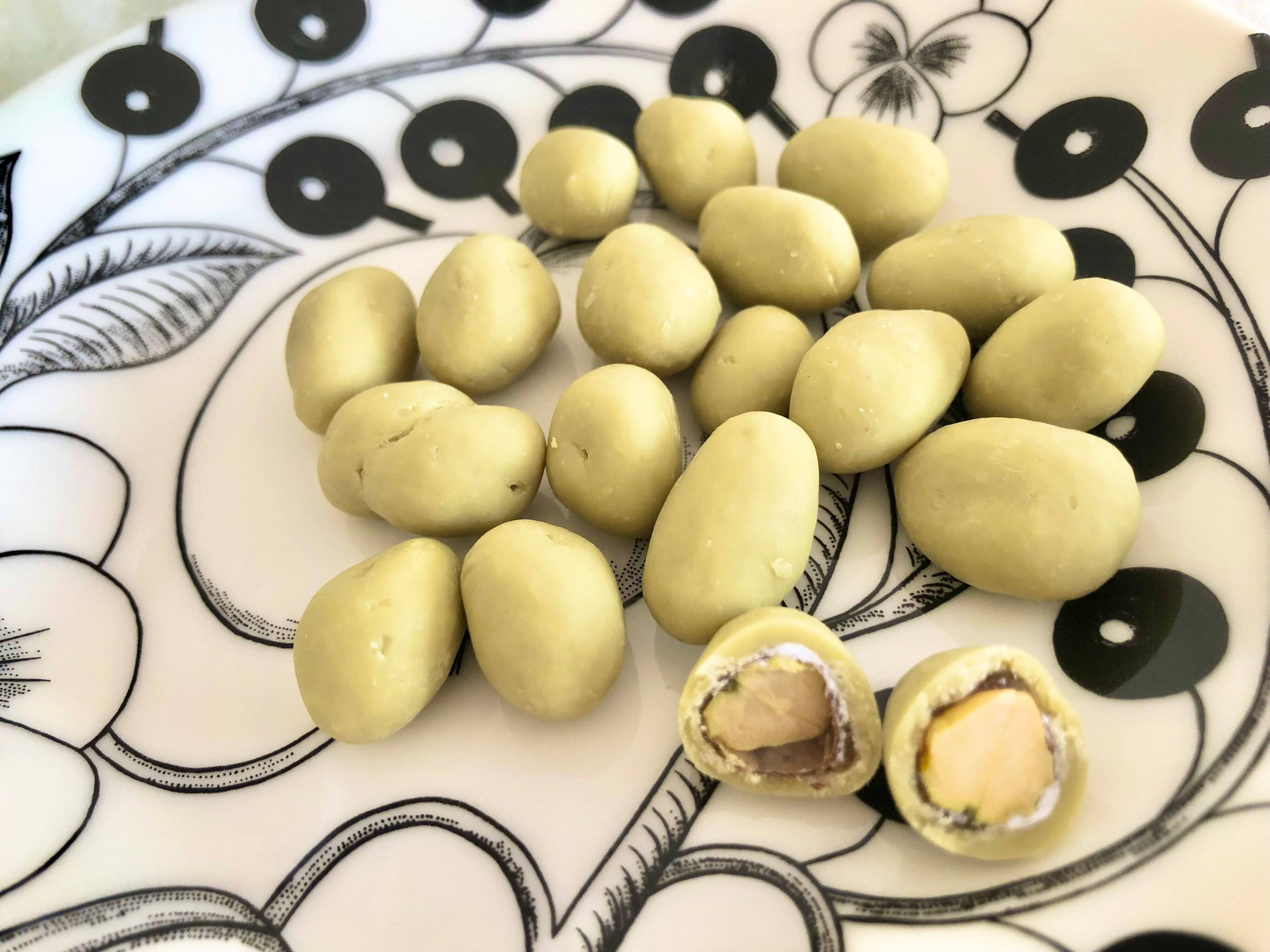 【カルディ】ピスタチオ好きにはたまりません！リピ買い決定の絶品チョコ発見！ サンキュ！