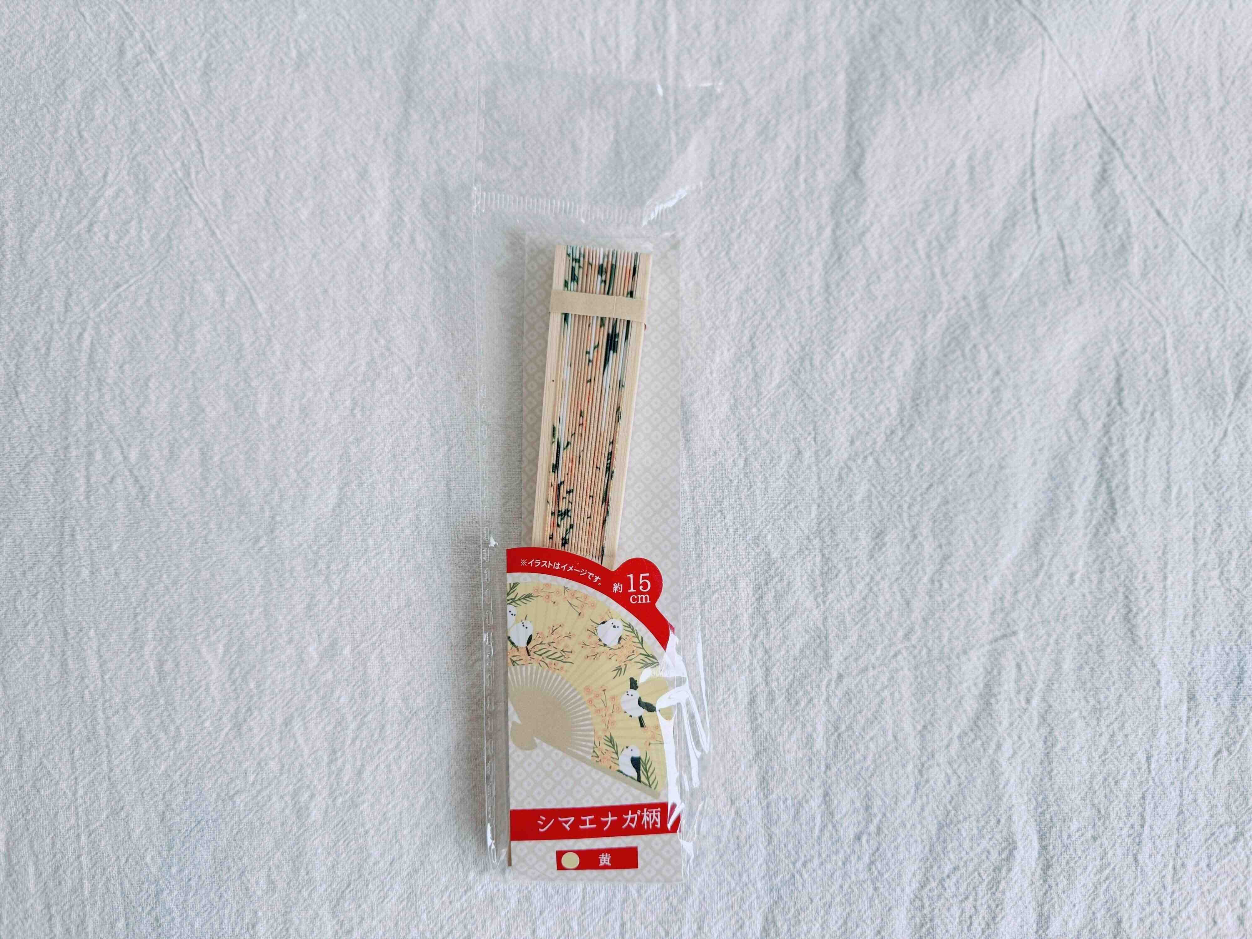 3．扇子15cm（シマエナガ柄）