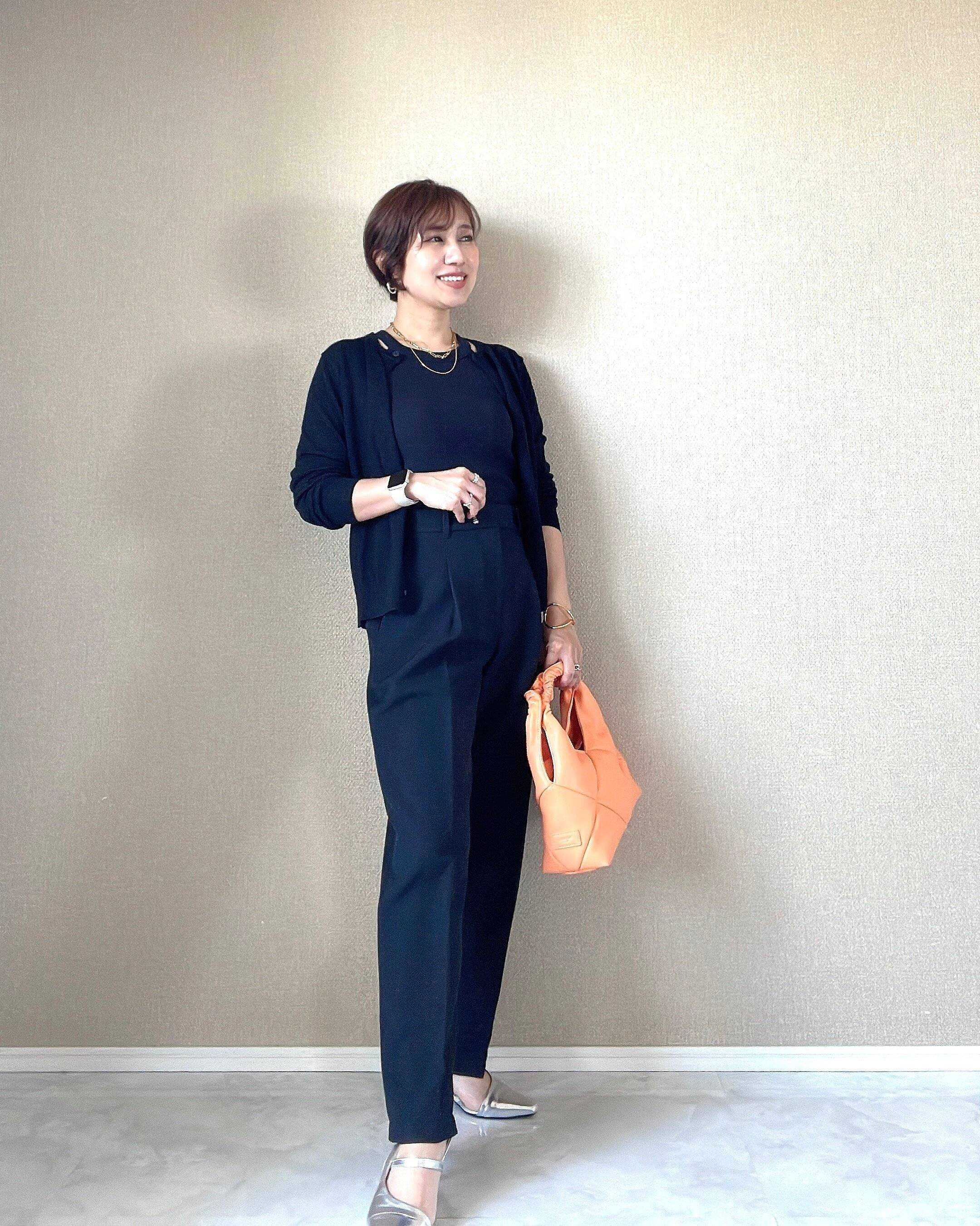 ユニクロ　ホルターネックブラタンクトップ