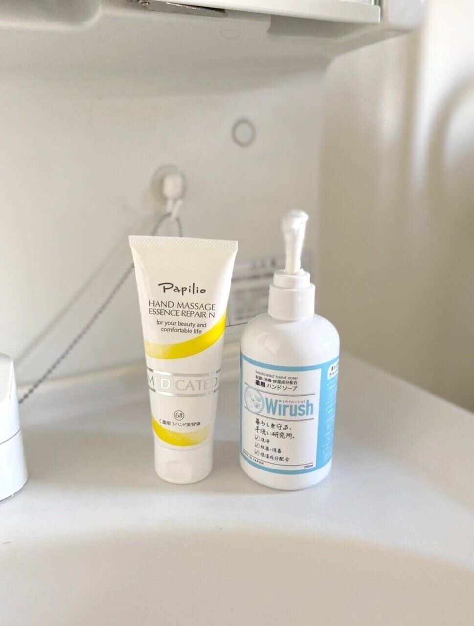 ハンドクリームを塗り忘れてしまうズボラさんに ついで にできる モノの置き方 サンキュ