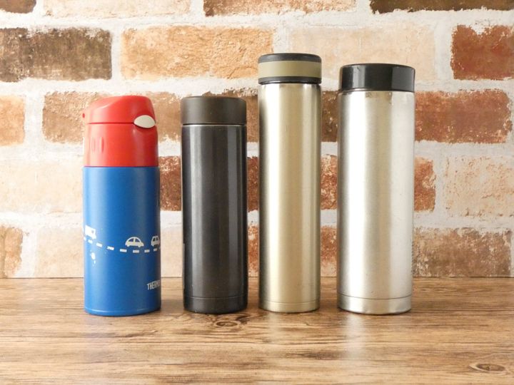 ダイソー パッと取り出せて倒れない 水筒の収納にはコレが便利 サンキュ ダイソー パッと取り出せて倒れない 水筒の収納にはコレが便利 サンキュ