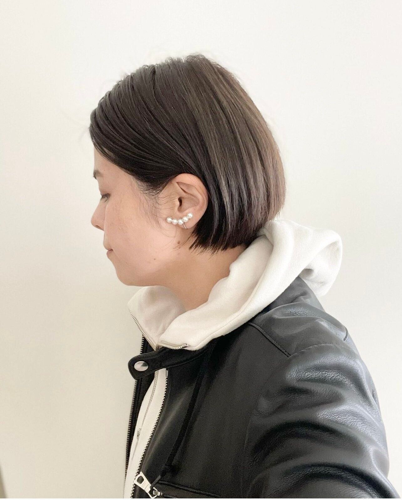 ライダースにパーカー