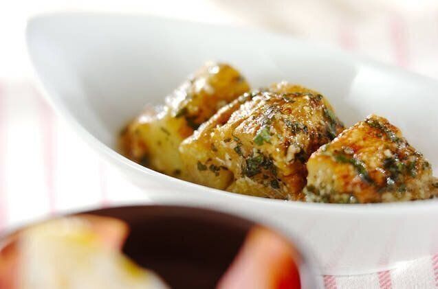 焼きナスのバジル和え