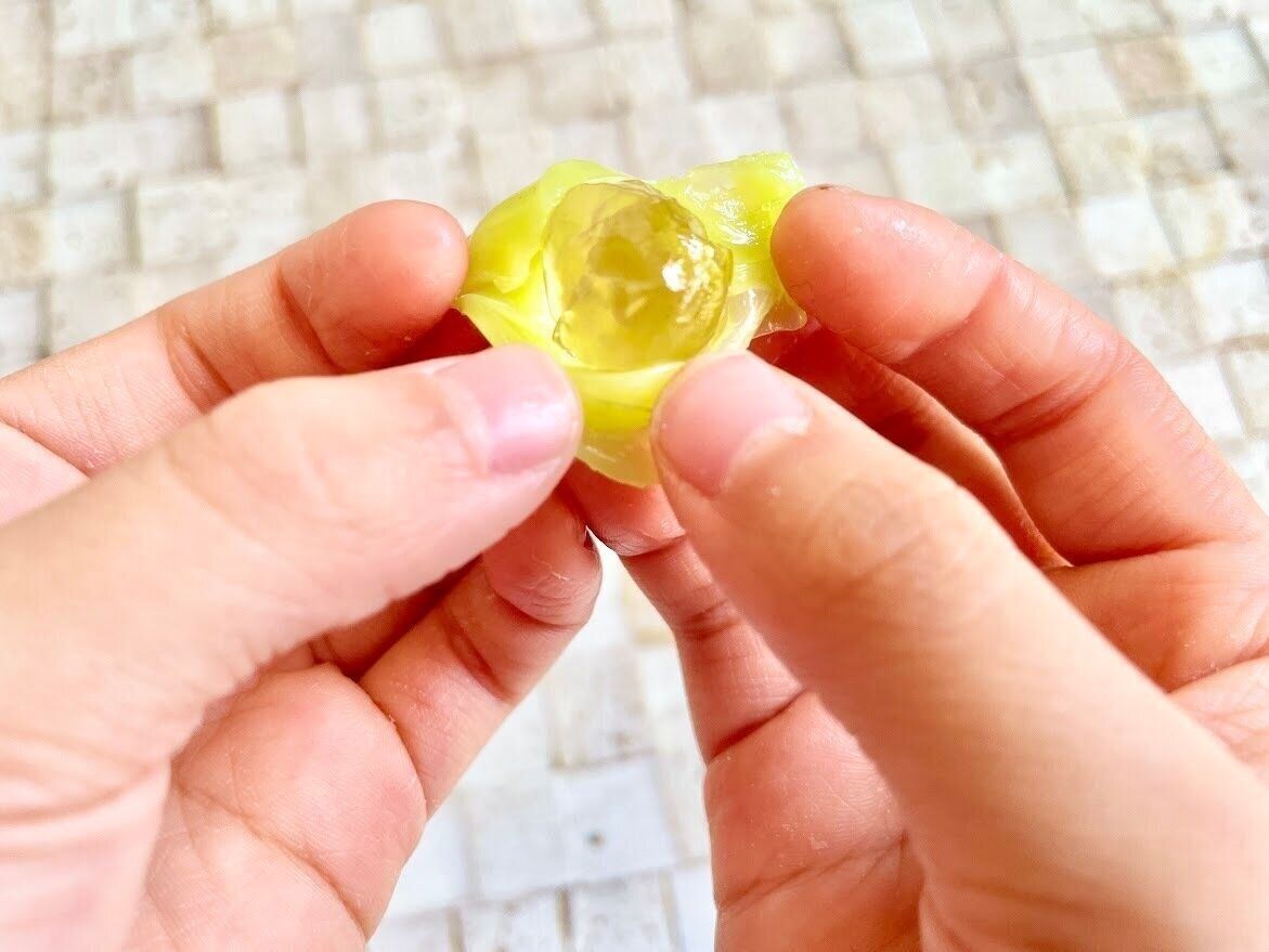 皮がむけるのがおもしろい