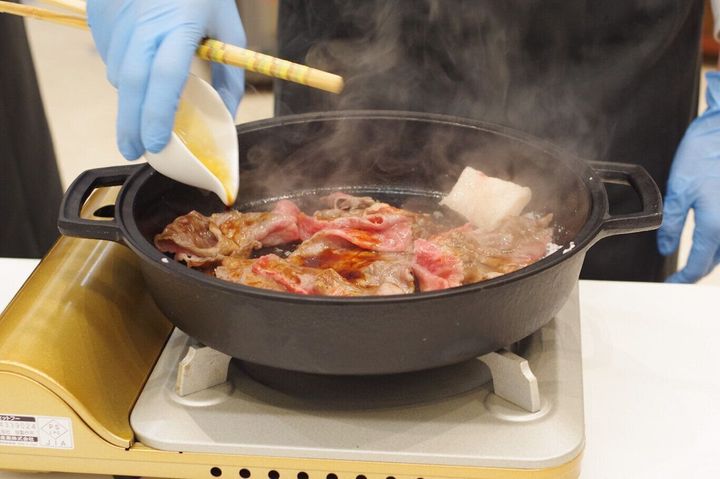 豚肉でも鶏肉でも!もっと自由な「すき焼きアレンジ」で気楽な“週末ごちそう鍋”を