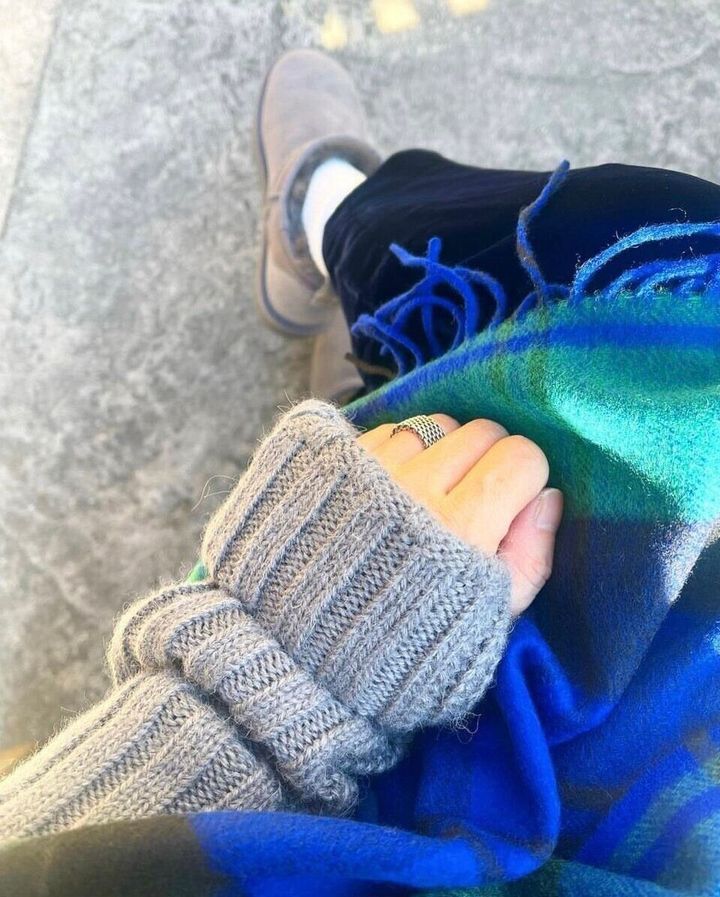 アームウォーマーコーデ