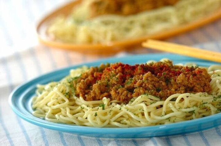 レンジで作るキーマカレー焼きそば