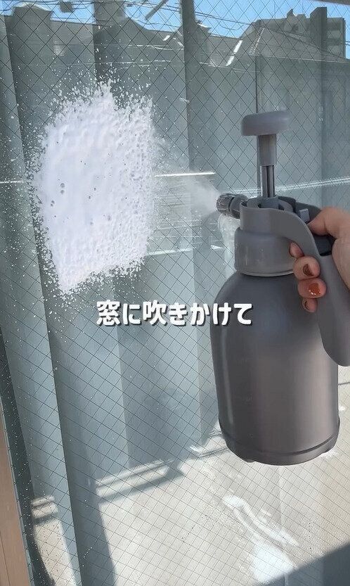 楽しく掃除できるよー！爆売れ中の「泡タイプ洗剤対応お掃除用スプレー」