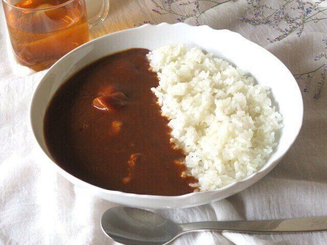 【無印良品】お肉たっぷり！新登場の大盛りカレー2種を正直レビュー