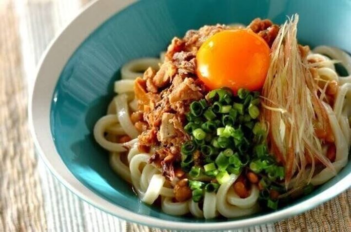 冷凍うどんと鯖缶で簡単ぶっかけうどん