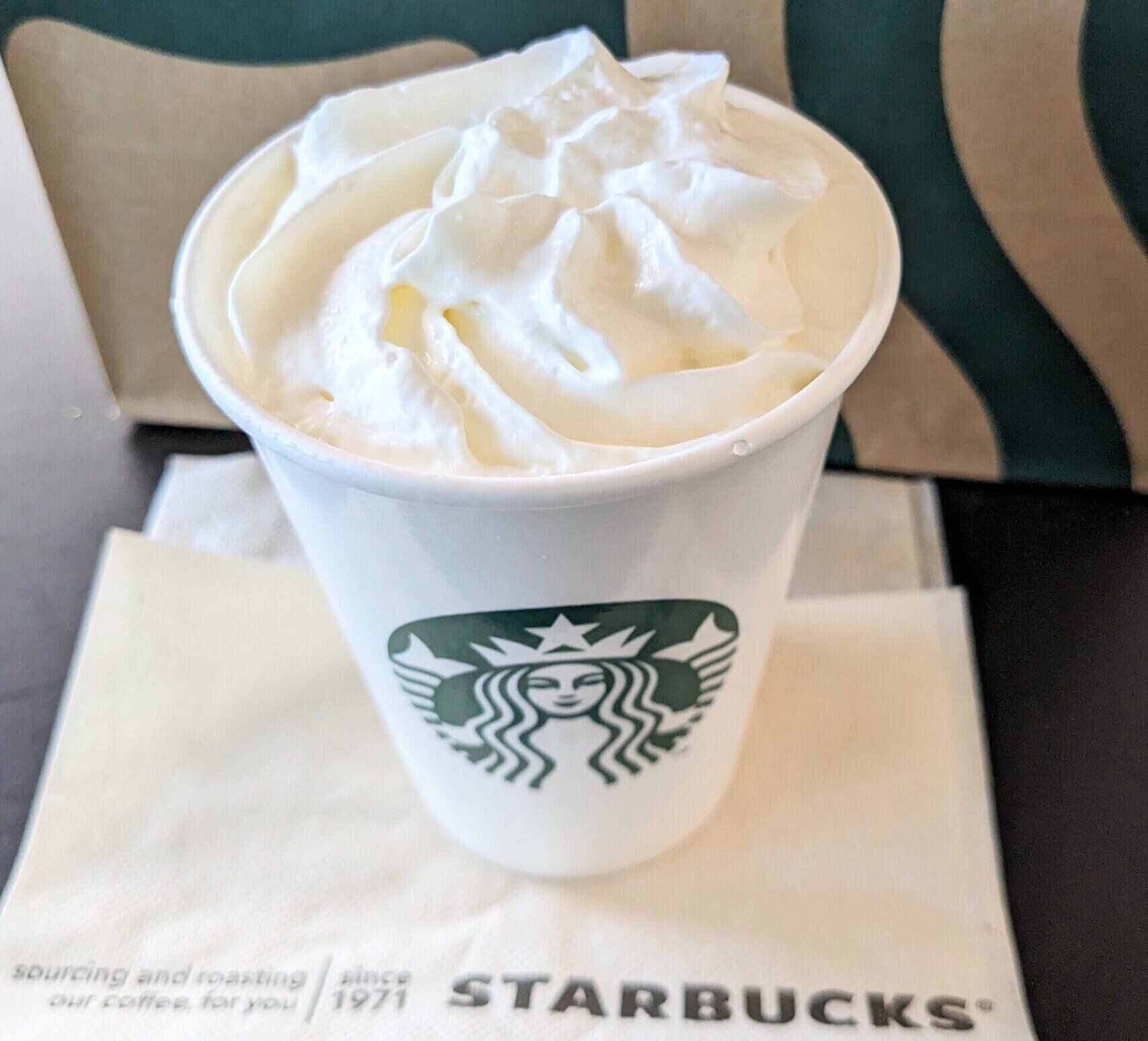 スタバ　ホワイトホットチョコレート