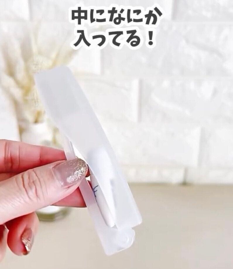 コンパクトで持ち運びやすい！「折りたたみ歯ブラシ」