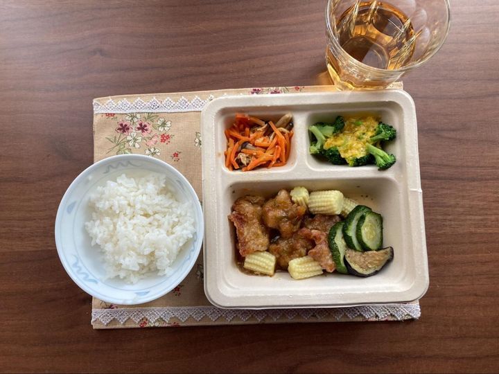 こだわり唐揚げと彩り野菜の油淋鶏(ユーリンチー)