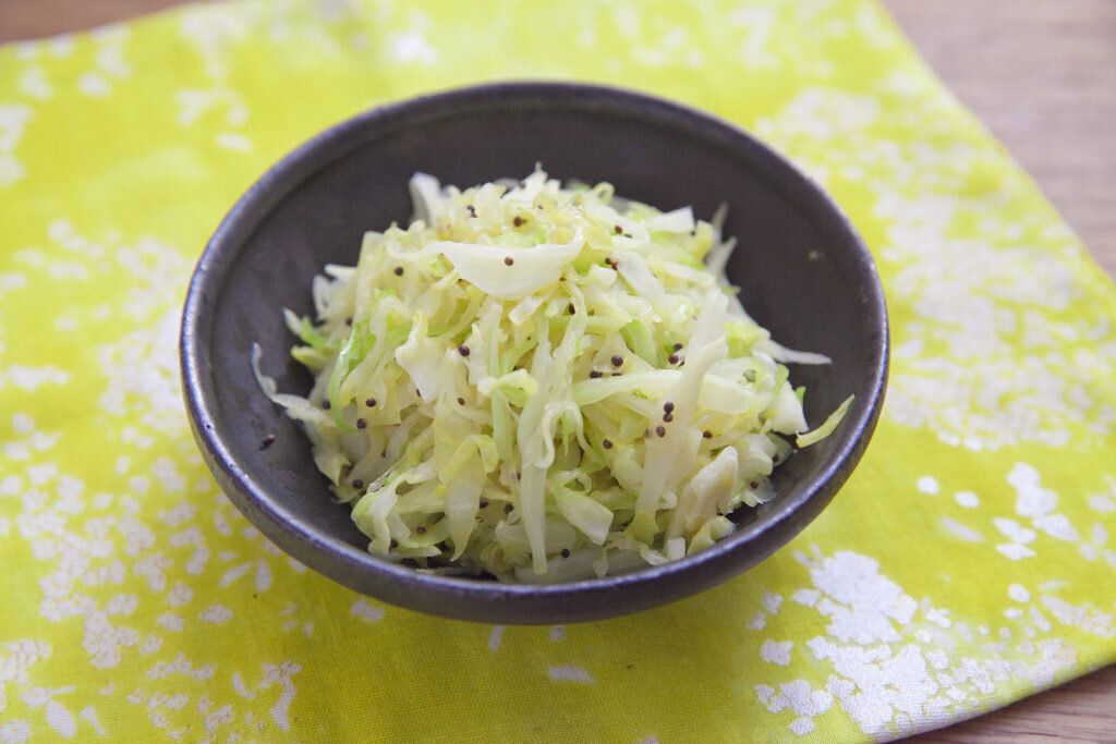 キャベツのスパイスサラダ