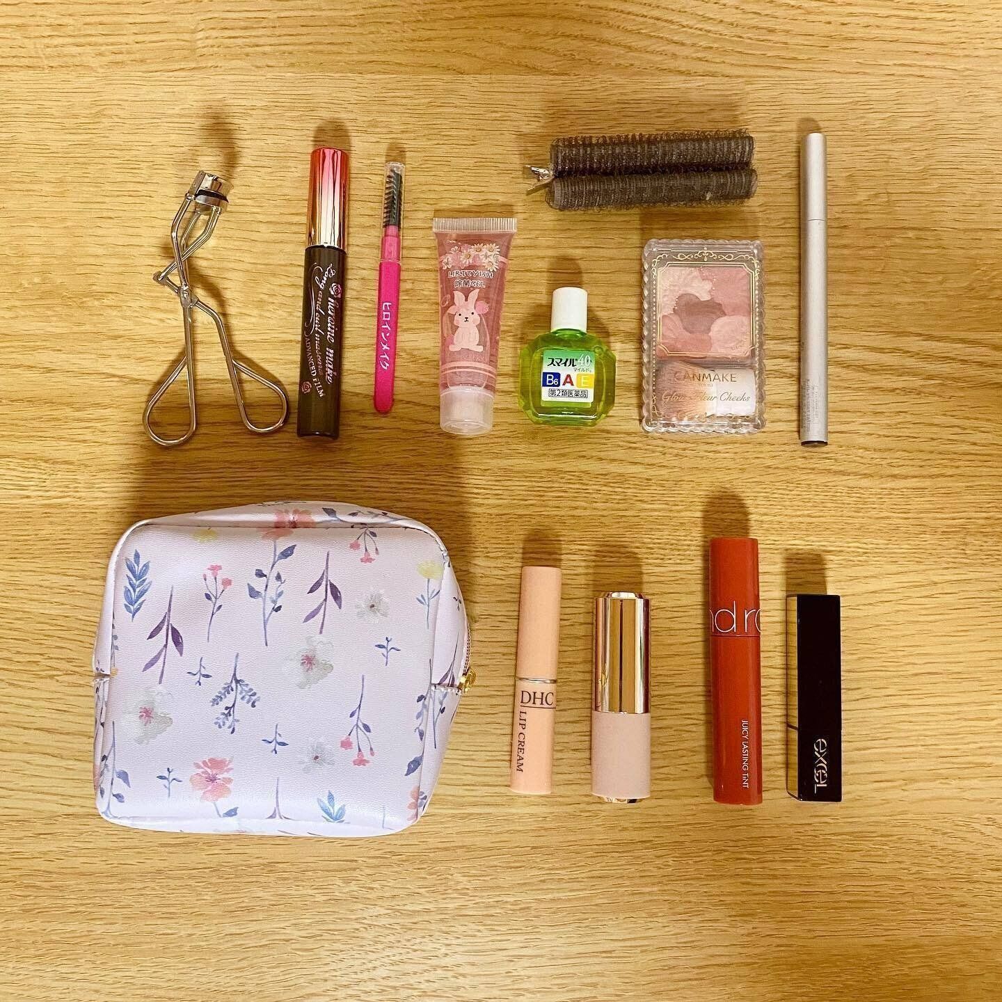 【セリア】大人っぽデザインが魅力！収納力にも満足