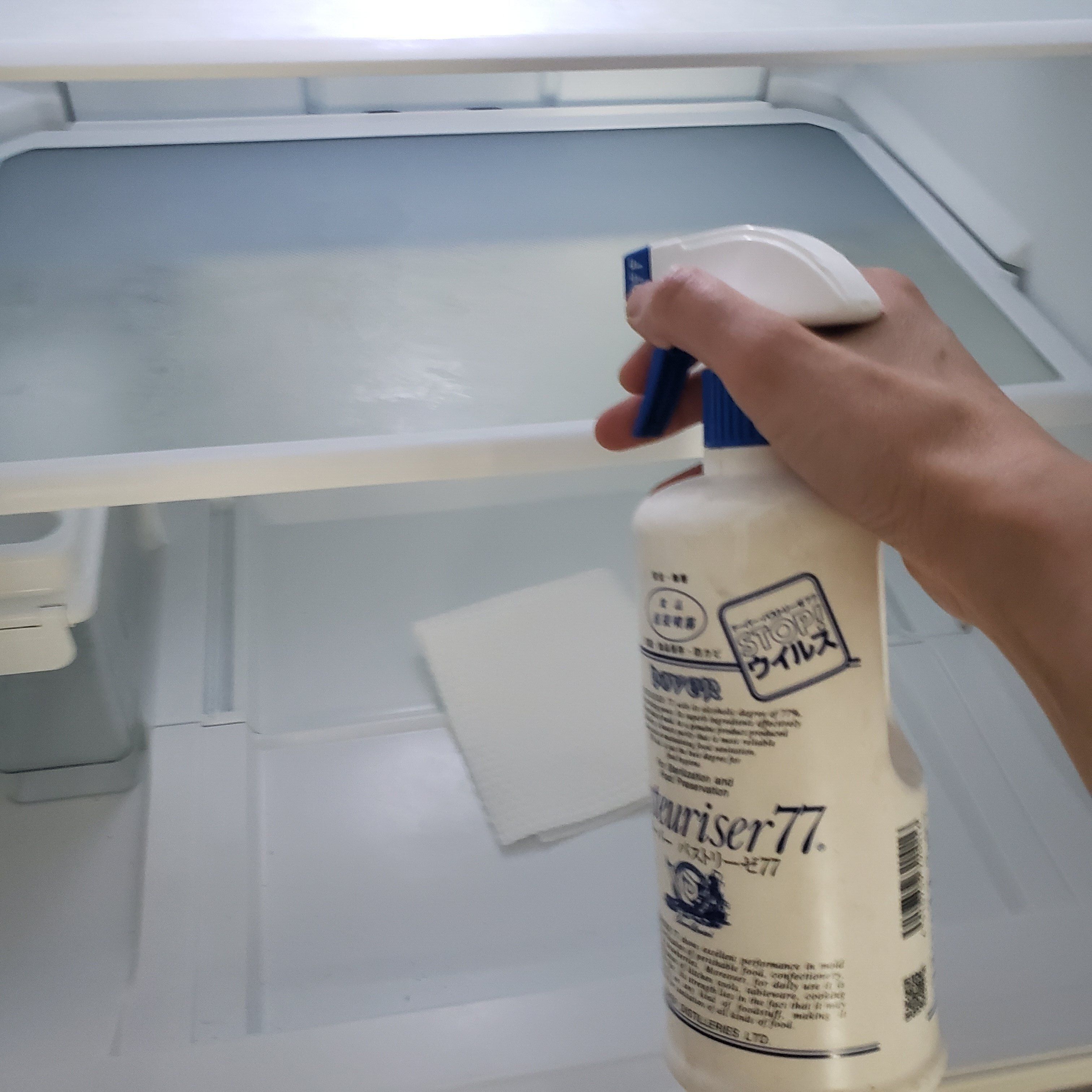 えっ 冷蔵庫の中もカビが生える 除菌しながらたった5分でできる冷蔵庫掃除 サンキュ