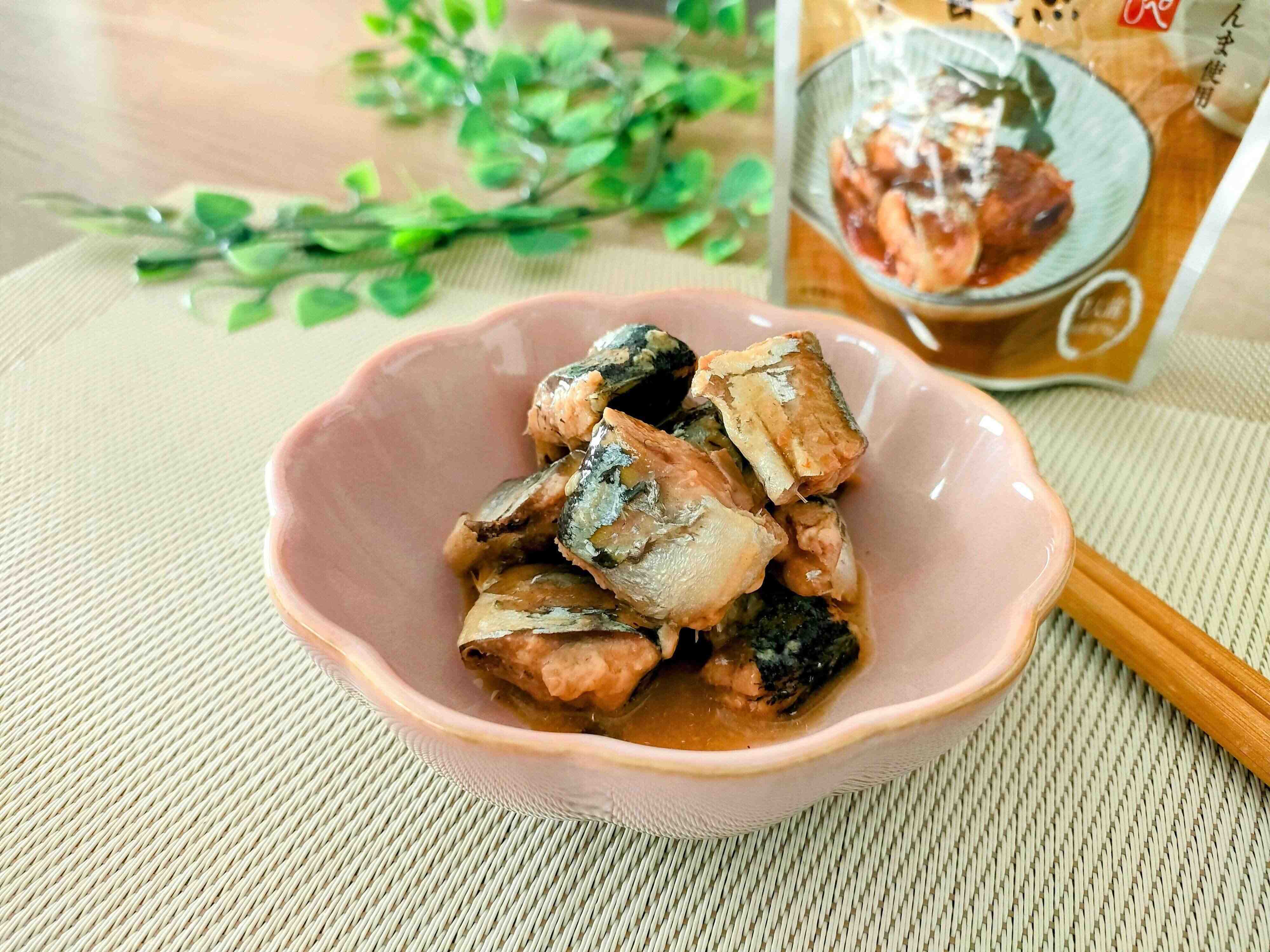 さんまの味噌煮の中身