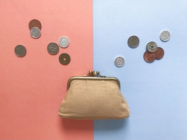 攻めと守りの２つの財布