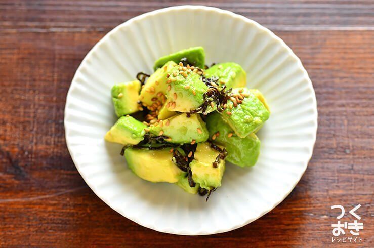 とろっと濃厚な アボカド を使ったおすすめレシピ30選 鮮やかな緑を生かした簡単 おしゃれなメニュー特集 サンキュ