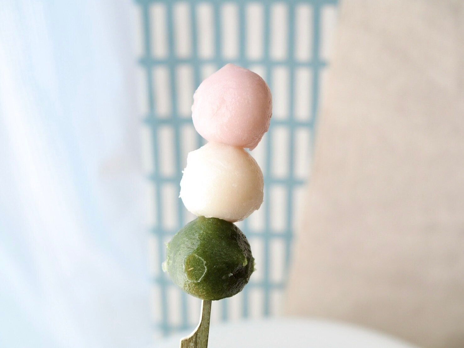 シャトレーゼ「三色団子」商品写真