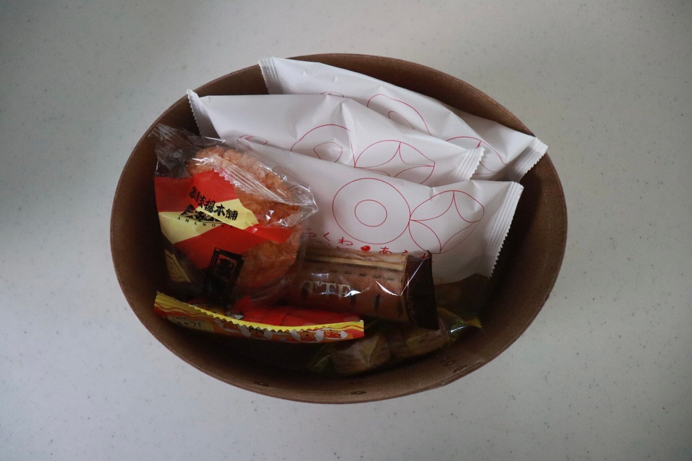 【3COINS】出しっぱなしでOK！収納にもディスプレイにもなるスリコの木製フタ付き収納ボックス