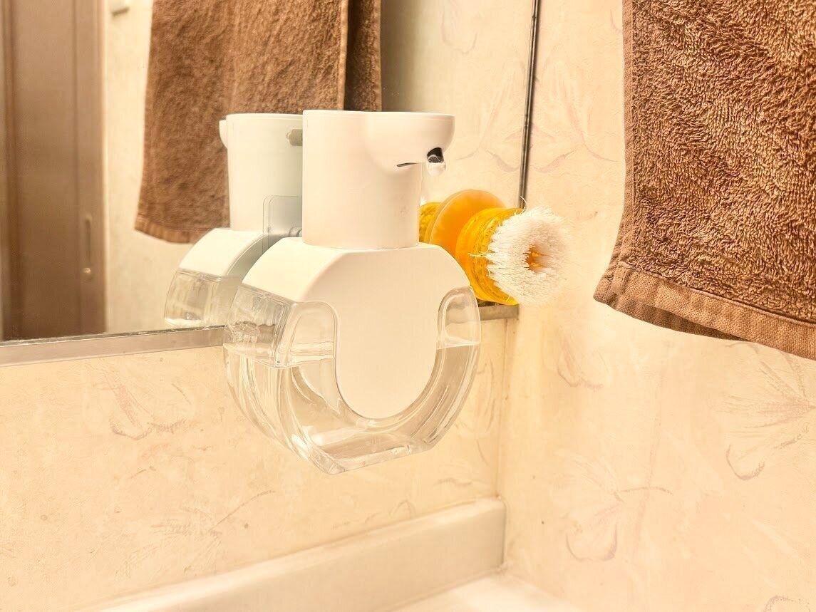 浮かせる収納にする