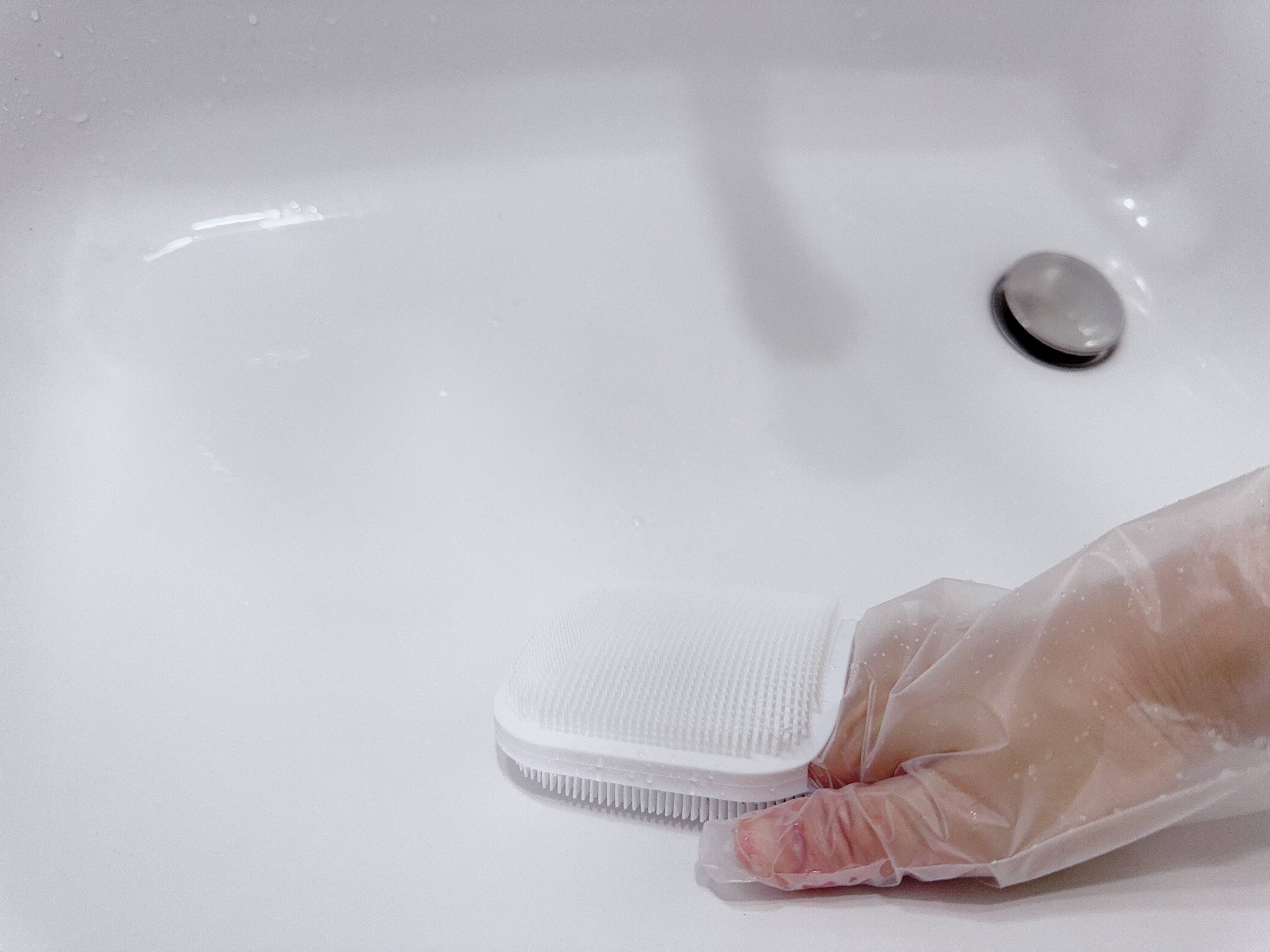 1．柔らかシリコーン掃除ブラシ