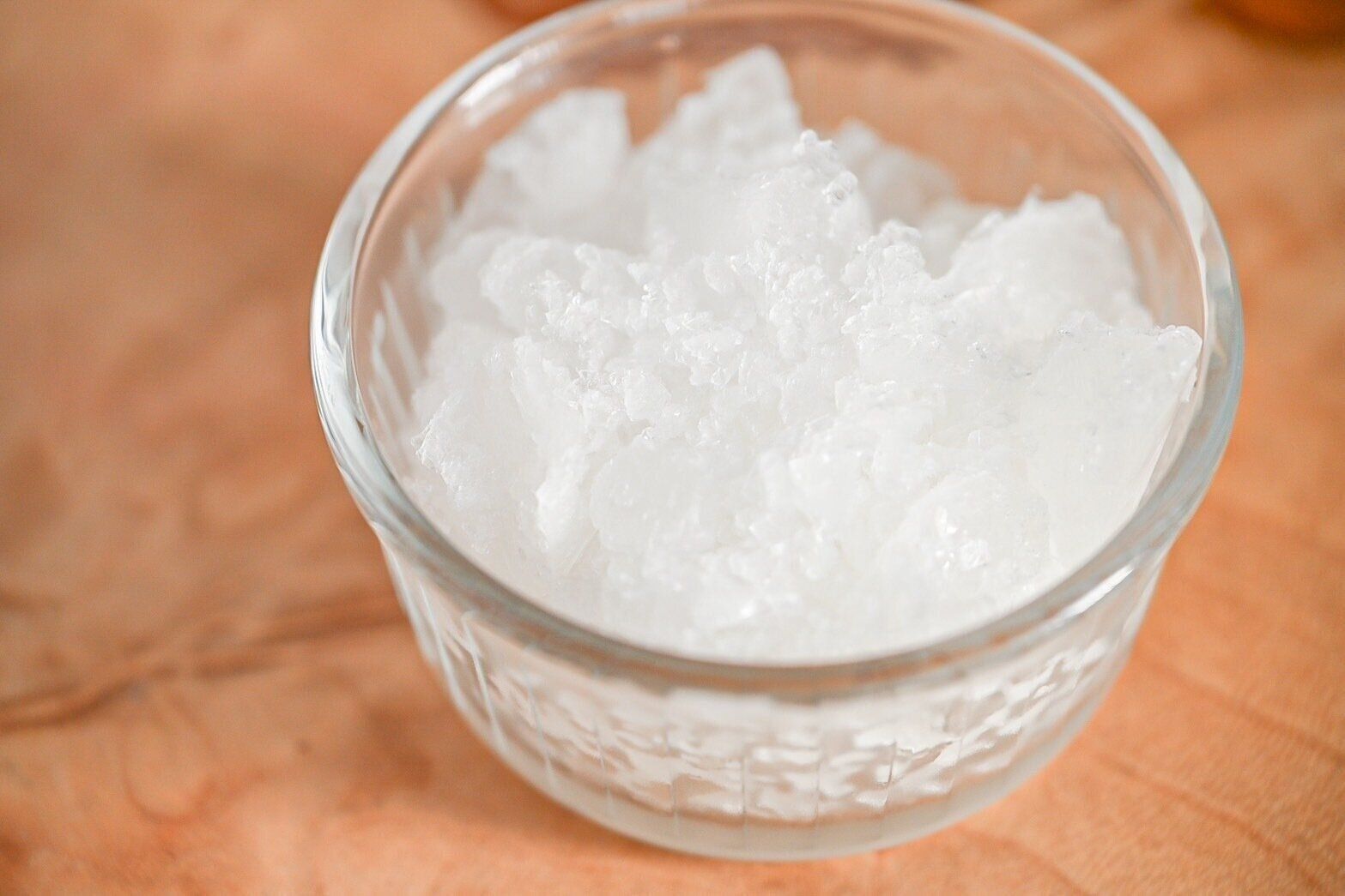 ガラス容器に入ったメキシカンライムエードベースのシャーベット