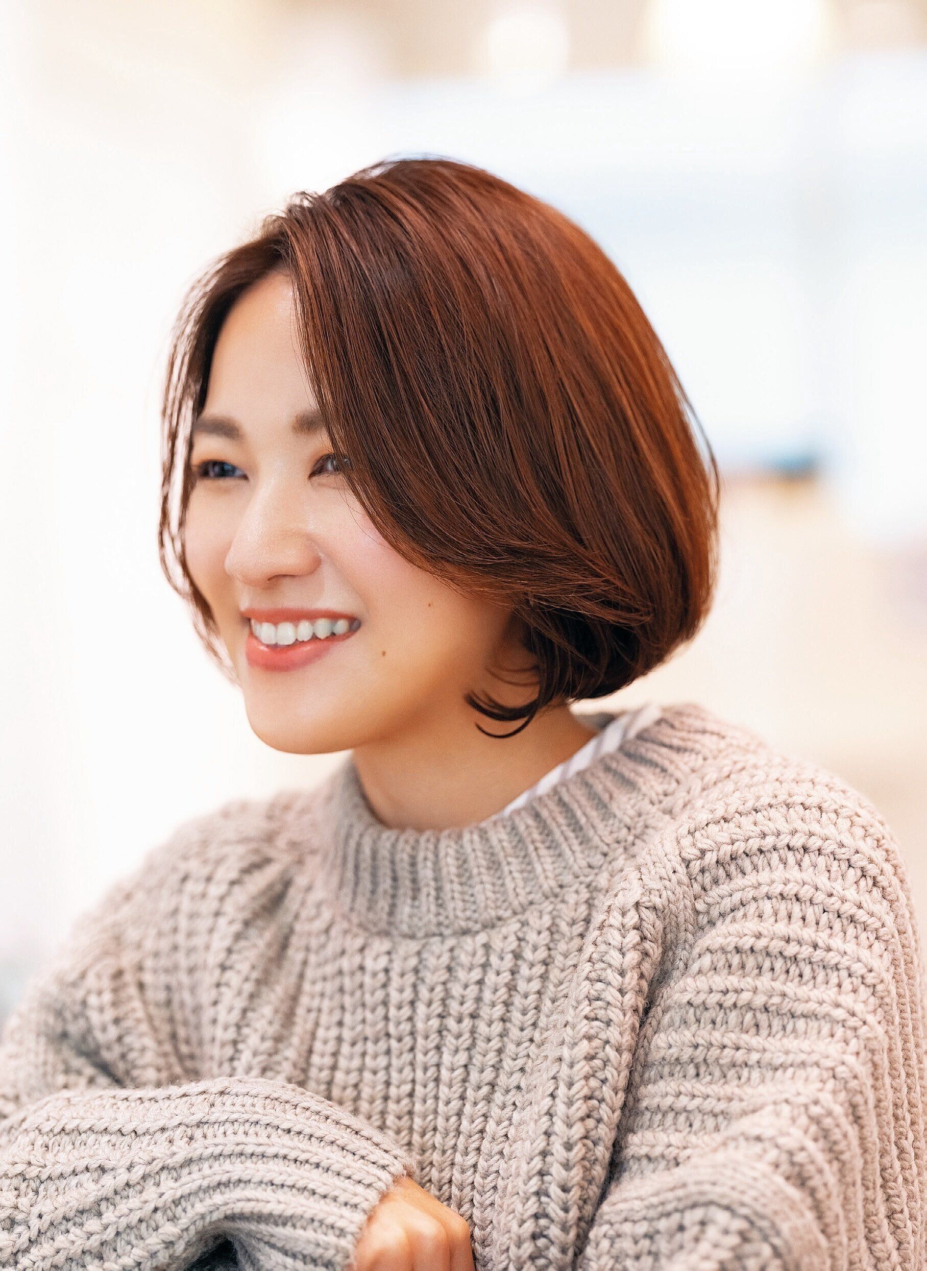 白髪が気になり始めたら！悪目立ちせず長期間美髪が続くカラーリングの