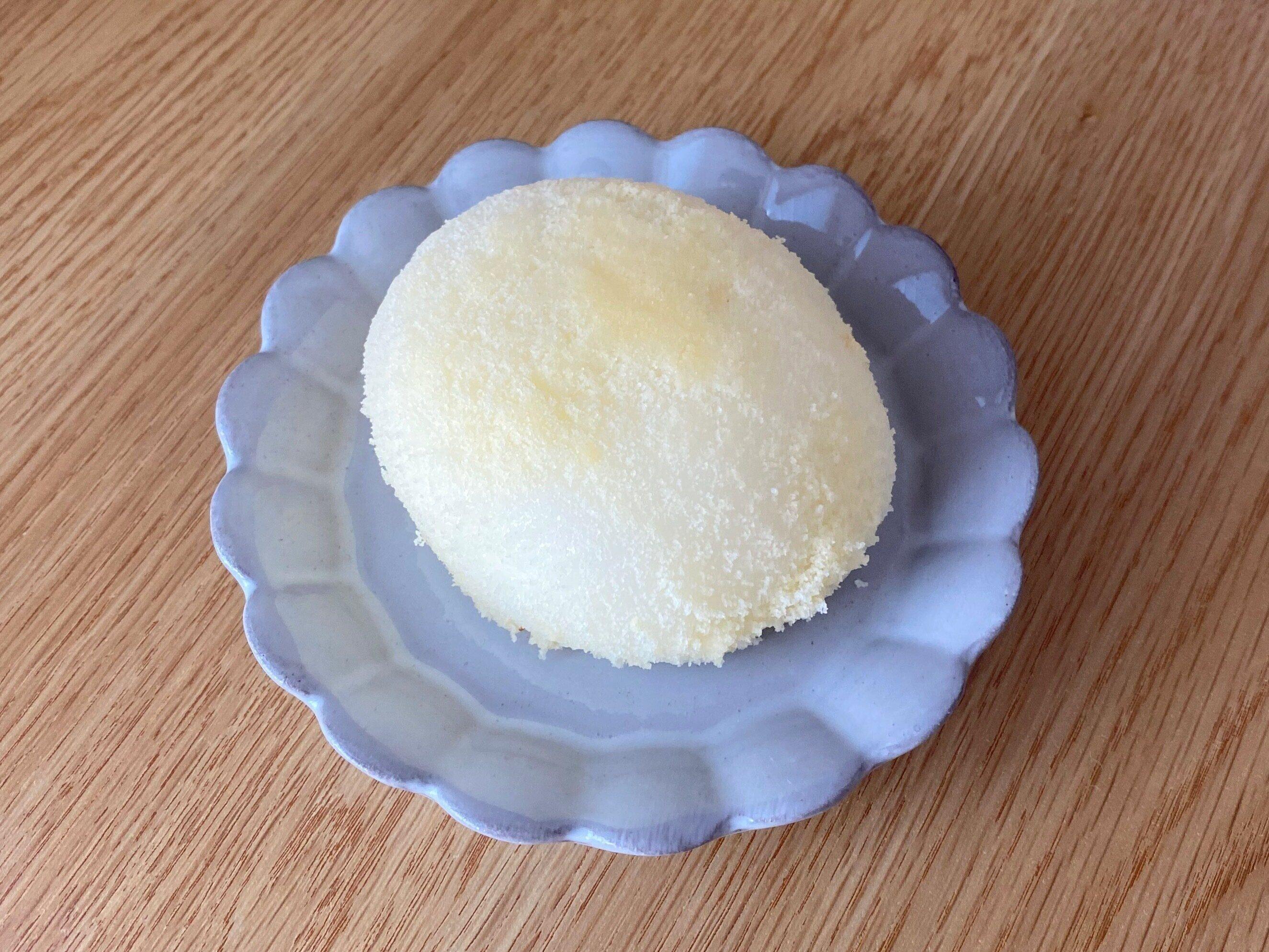 たっぷりクリームのふわふわラ・フランス大福