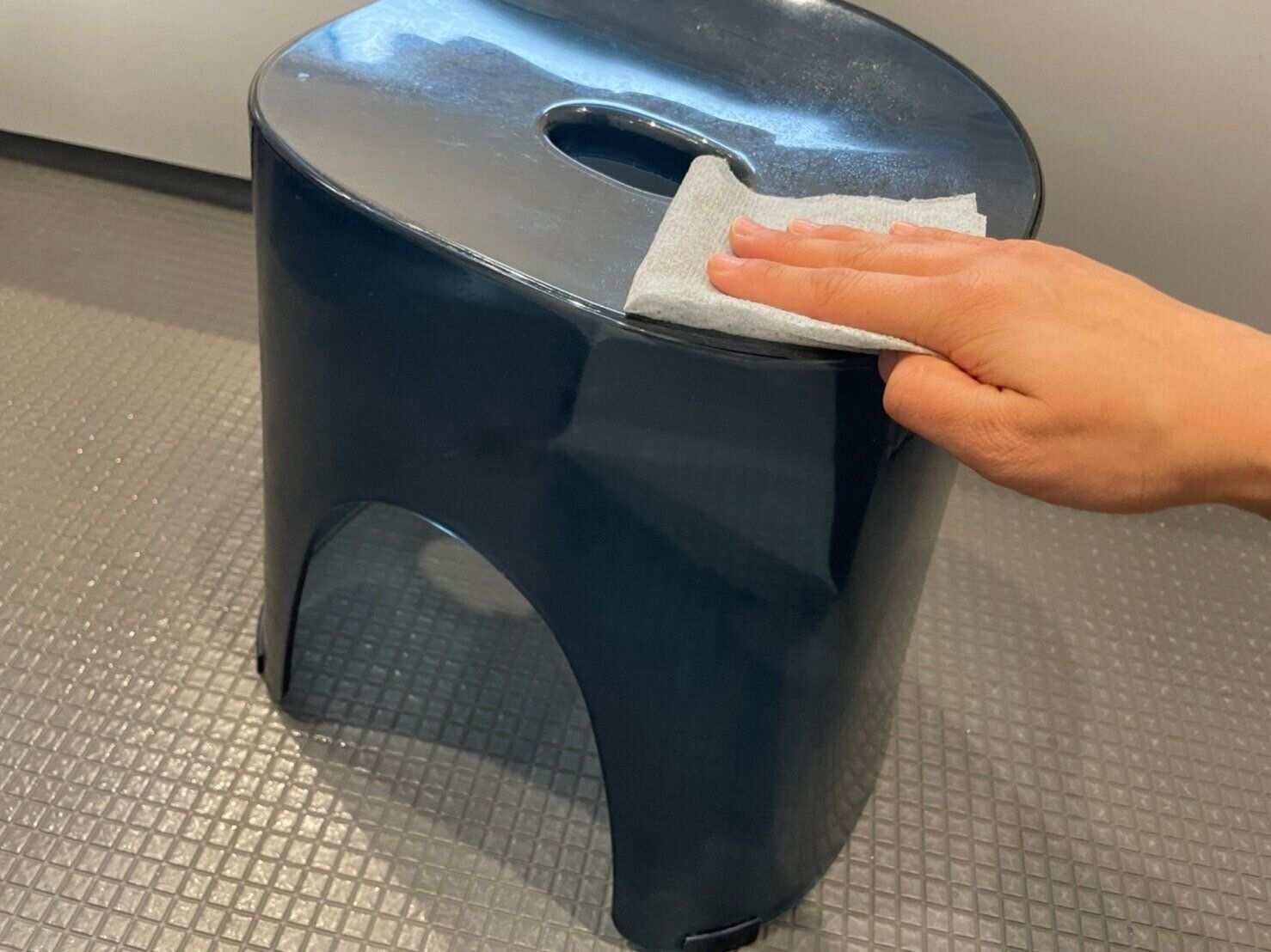 【無印良品】研磨剤不使用！1枚10円でキッチンの汚れ、ほぼすべてに対応できる掃除シート