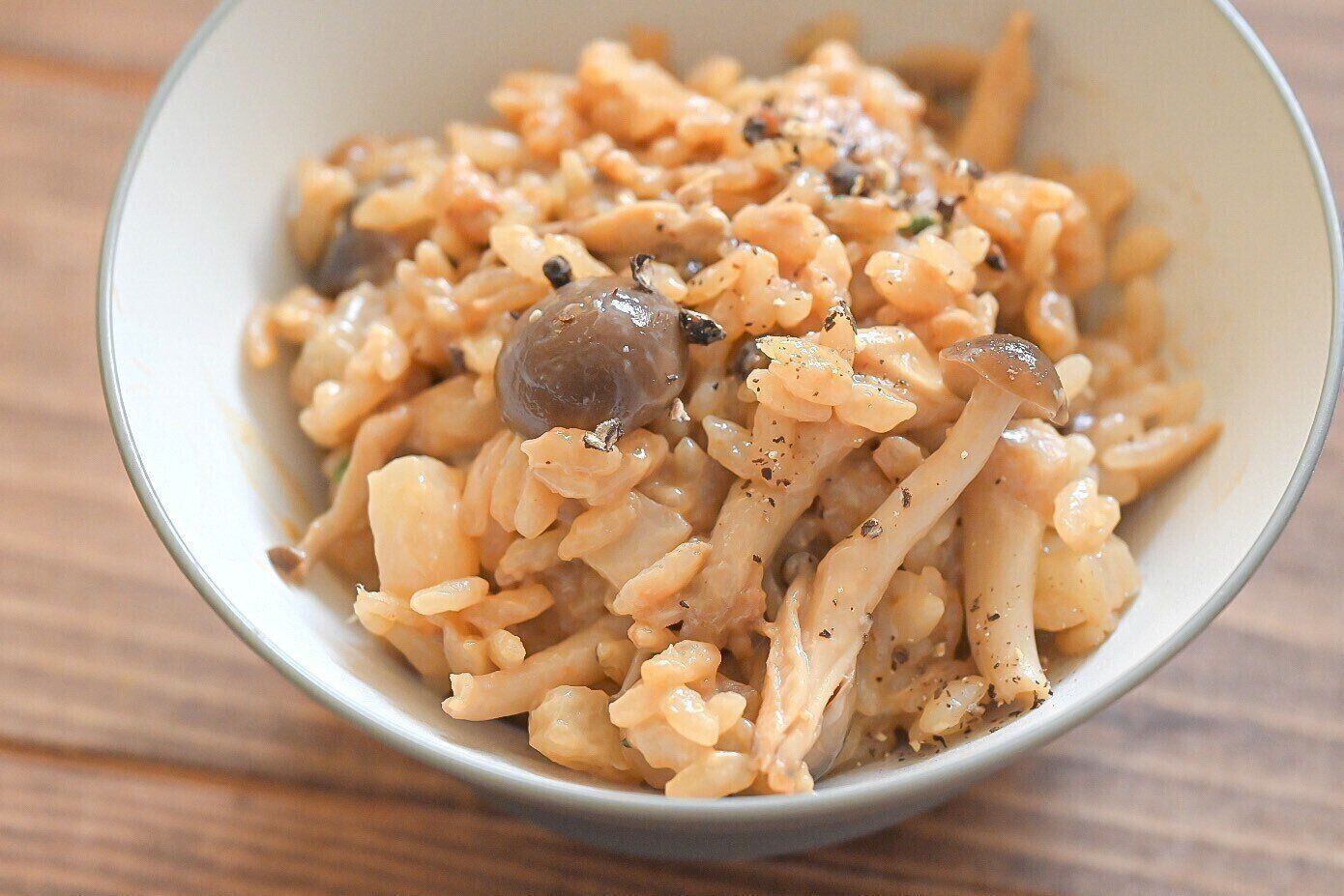 茶碗に入った鍋のしめ