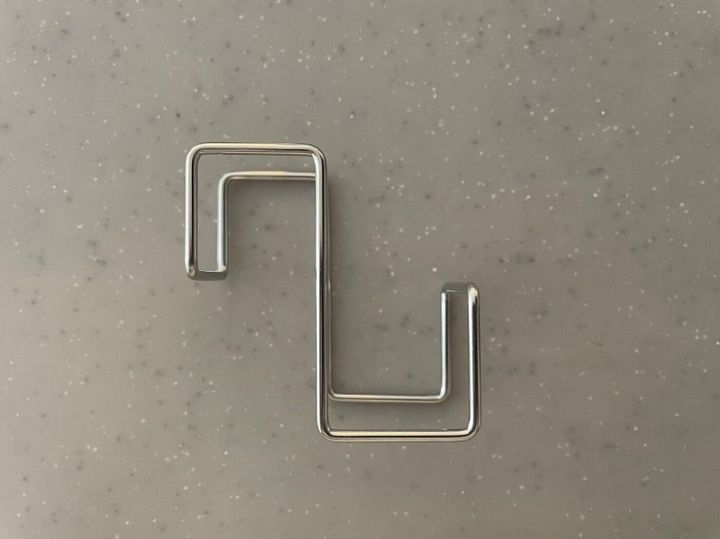 【無印良品】家事の悩み、不便をいっぺんに解決!?「扉につけるフック」が万能に使える