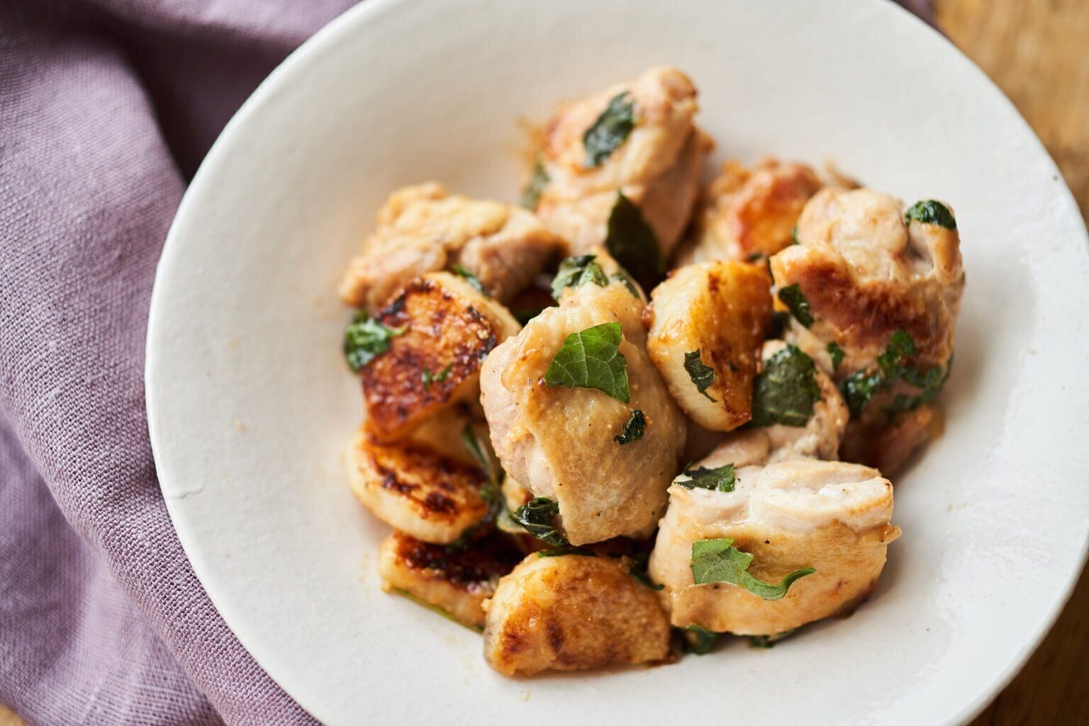 鶏肉と長芋のにんにくみそ炒め