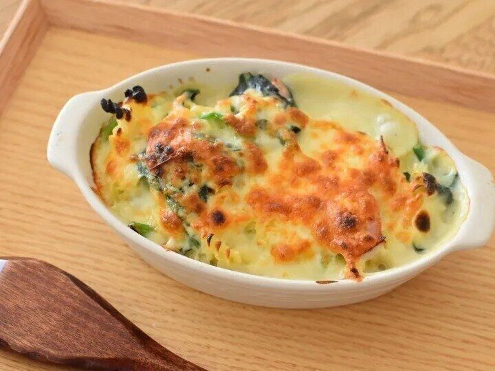 マカロニグラタン