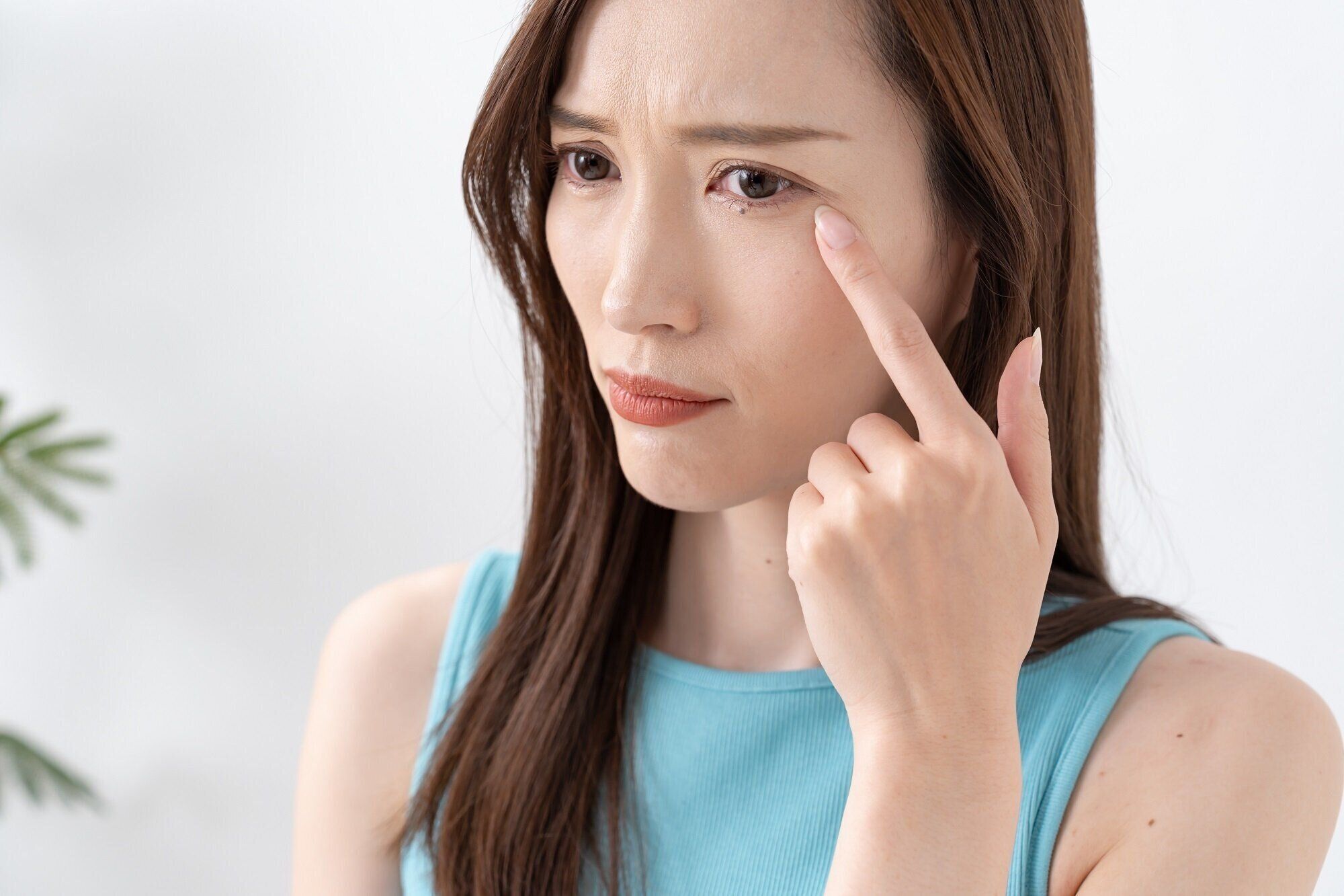 視力低下や失明を招く重大な病気のサインかも⁉「目の充血」を放置してはいけない理由