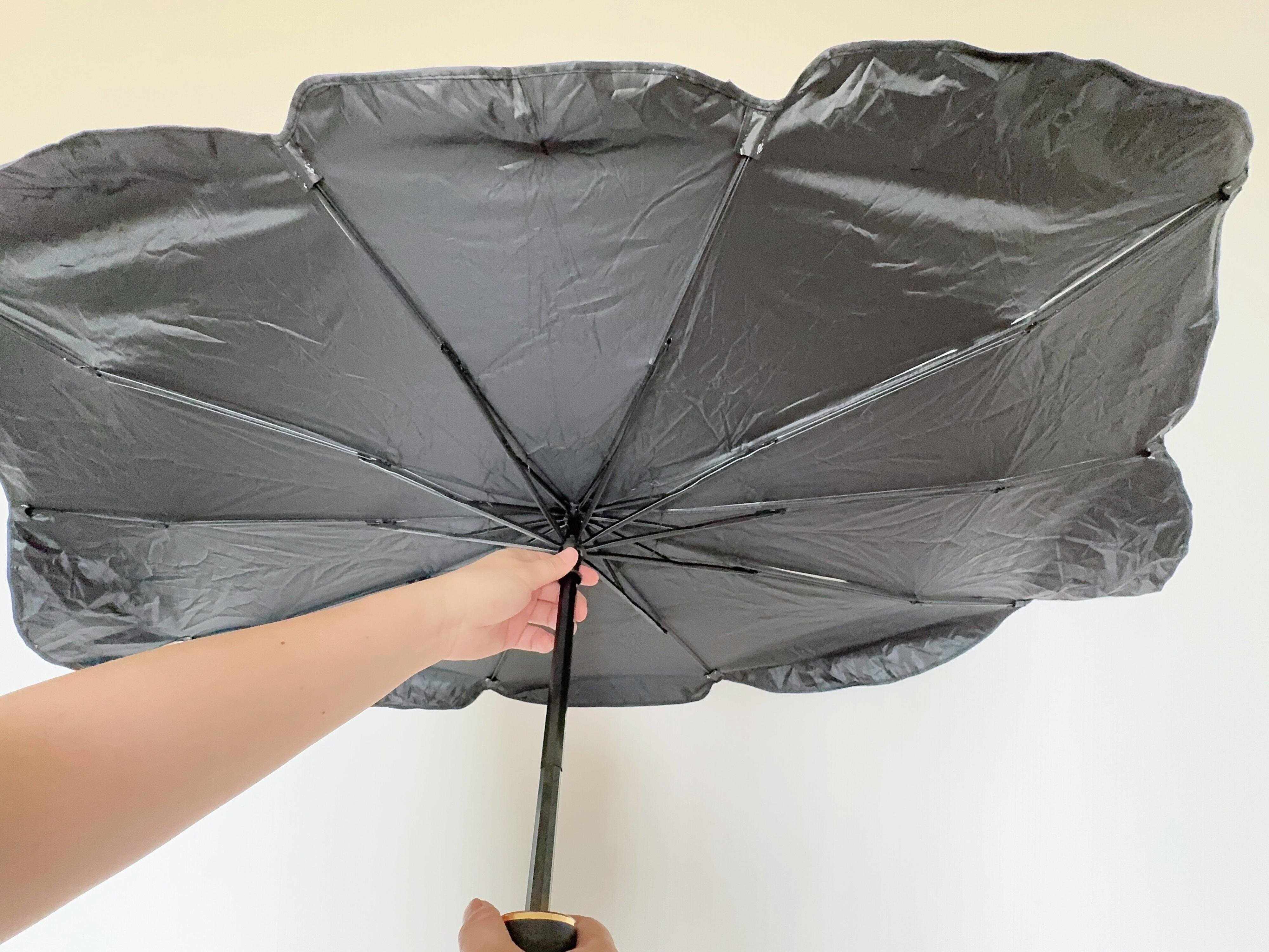 傘を広げるように使えて便利！