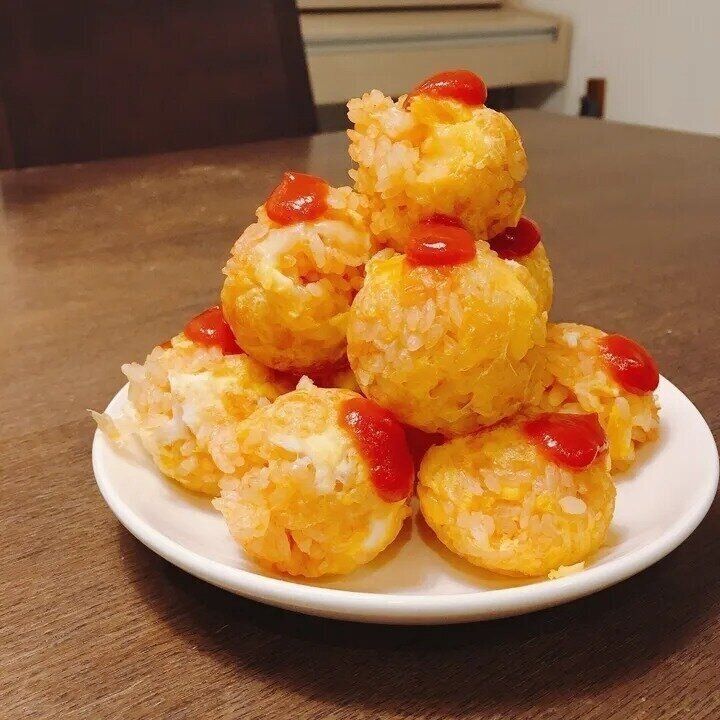 ホットプレートで作るかわいいオムライス