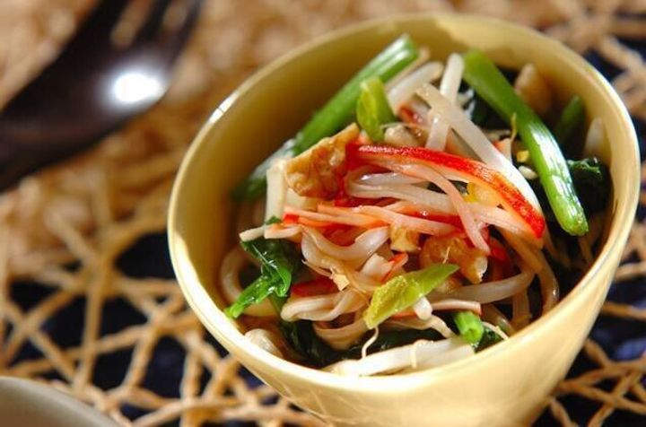 ホウレン草とモヤシのクルミ和え