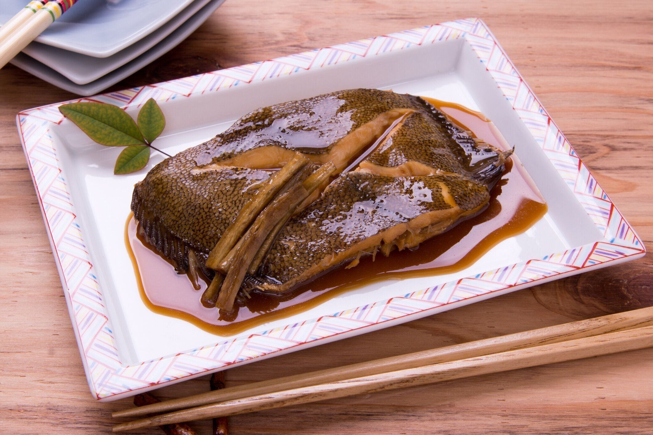 気になる カレイの煮付け のカロリーや炭水化物量とは 食べる際に押さえるべきポイントを紹介 サンキュ