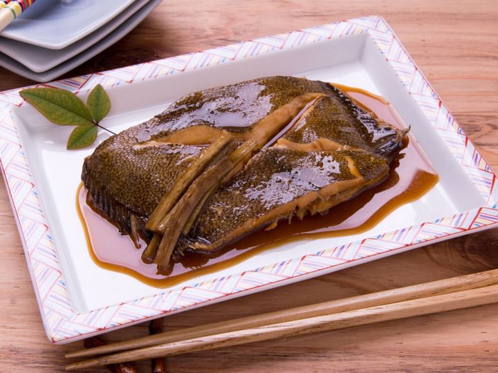 気になる カレイの煮付け のカロリーや炭水化物量とは 食べる際に押さえるべきポイントを紹介 サンキュ 気になる カレイの煮付け のカロリーや炭水化物量とは 食べる際に押さえるべきポイントを紹介 サンキュ