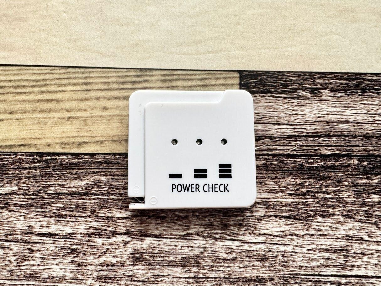 【セリア】「考えた人天才！」110円で電池のムダをなくす超便利アイテム