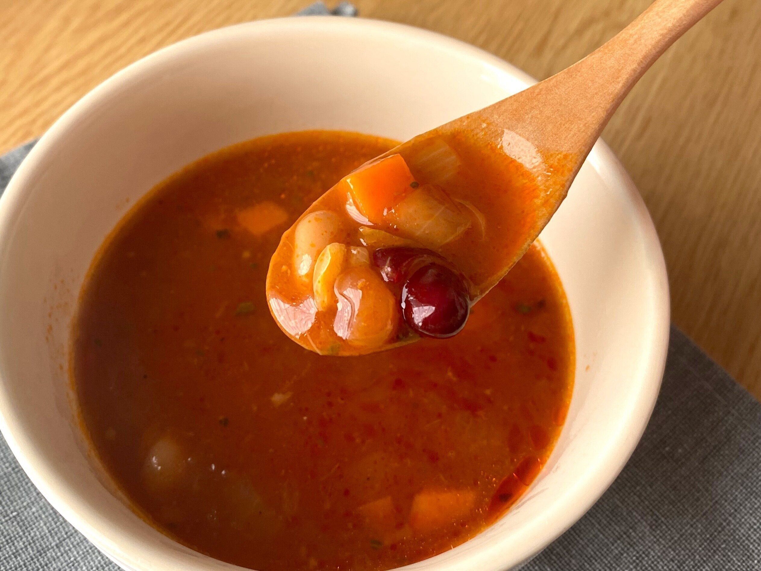 バジル香る具だくさんミネストローネ