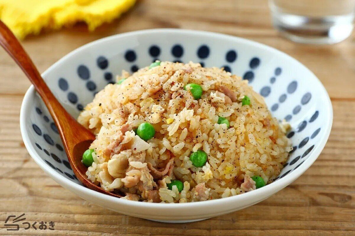 豚バラを使ったチャーハン