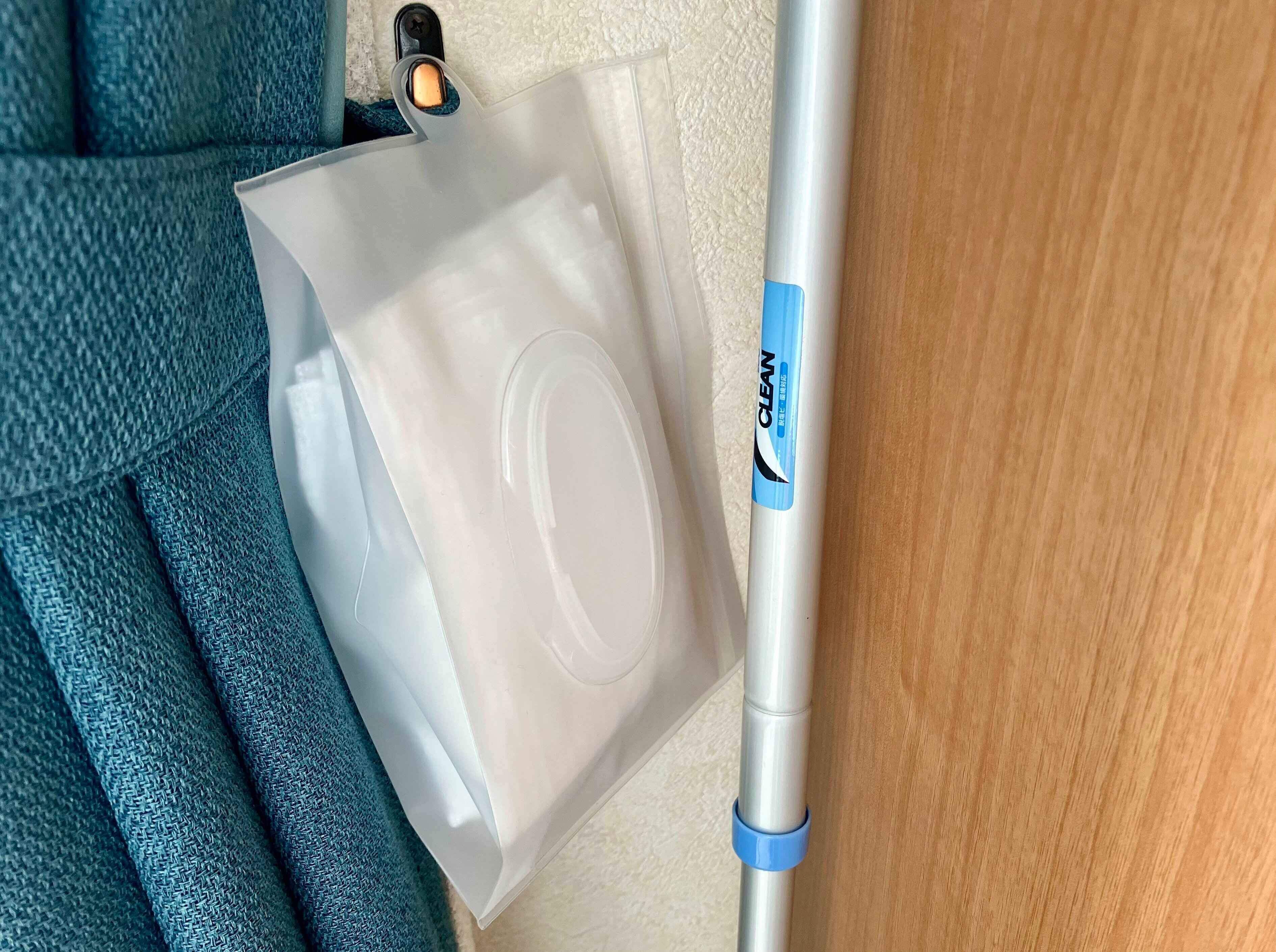 フックに掛けてすぐ取り出せます